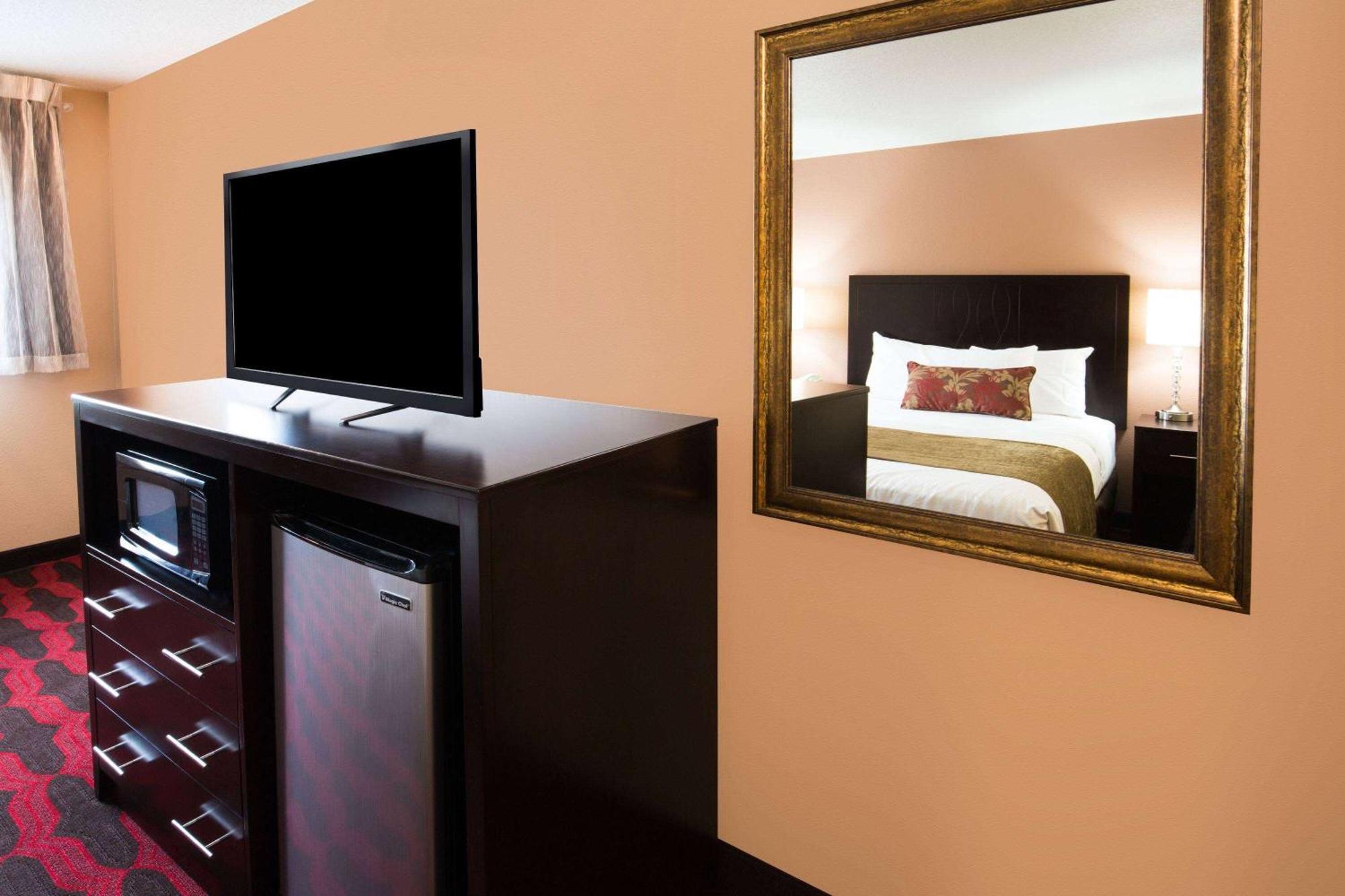 Travelodge By Wyndham East Portland/Gresham Troutdale Buitenkant foto