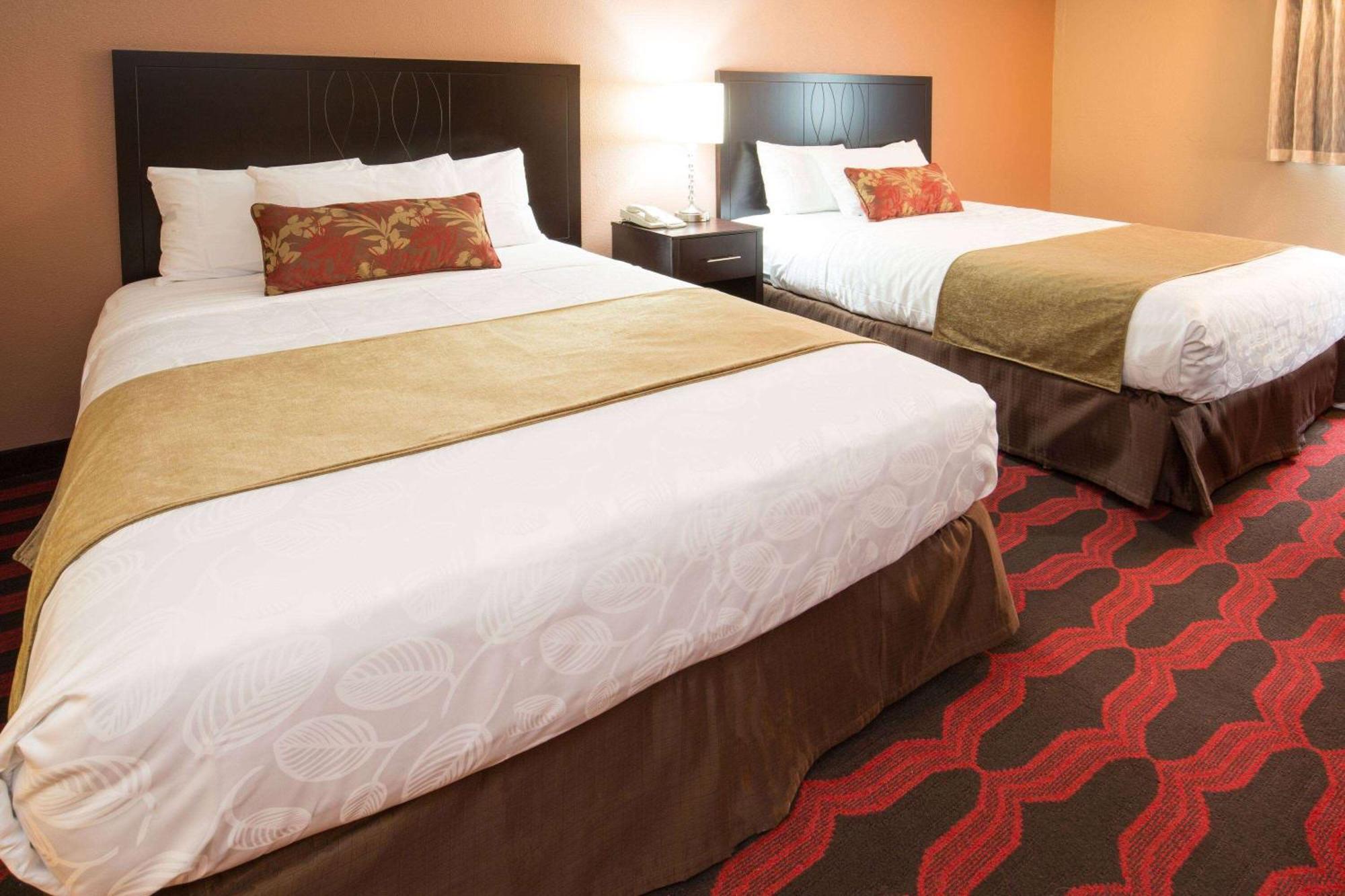 Travelodge By Wyndham East Portland/Gresham Troutdale Buitenkant foto