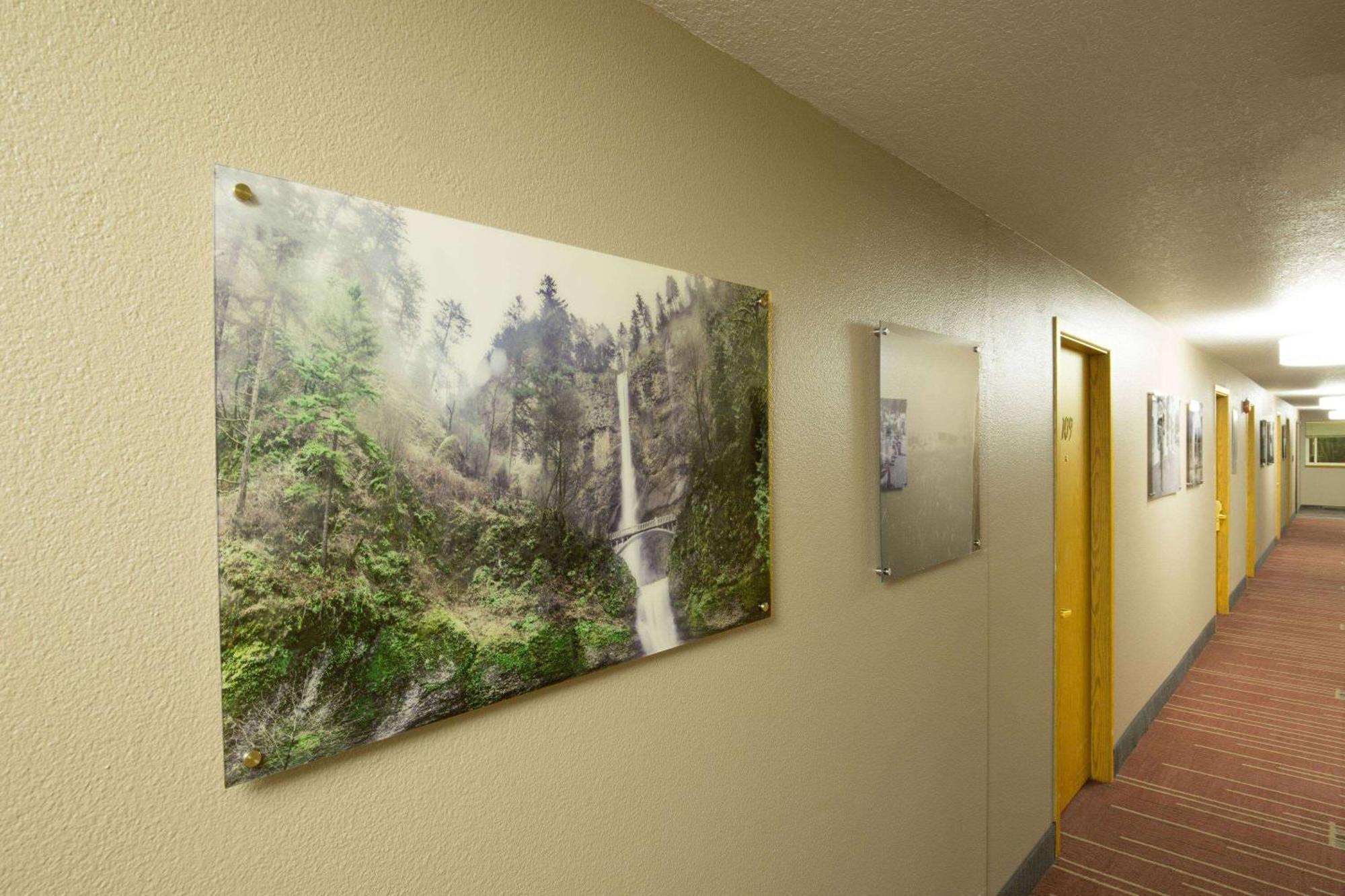 Travelodge By Wyndham East Portland/Gresham Troutdale Buitenkant foto